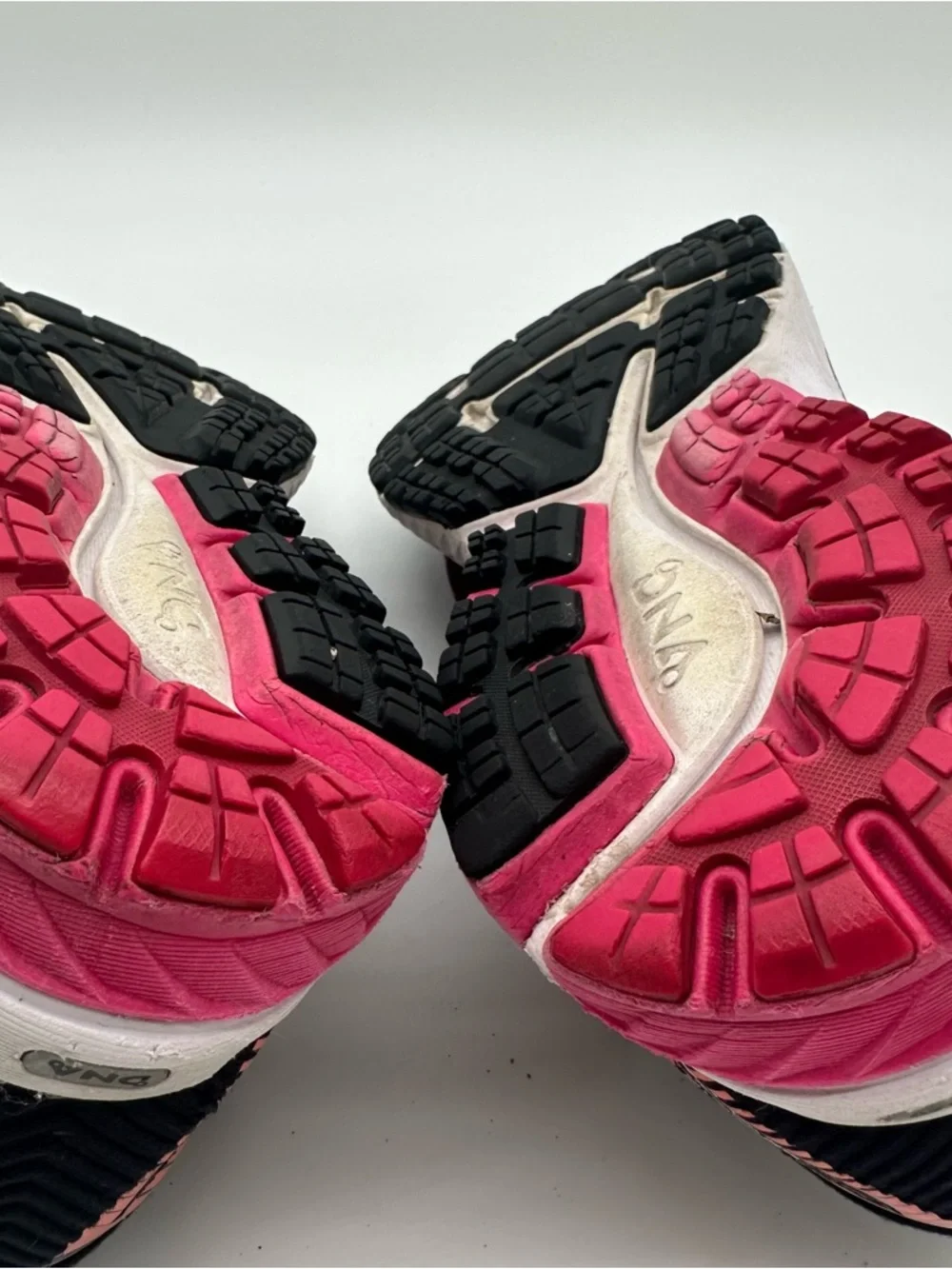 Brooks Women's Burgundy and Black Running Sneakers